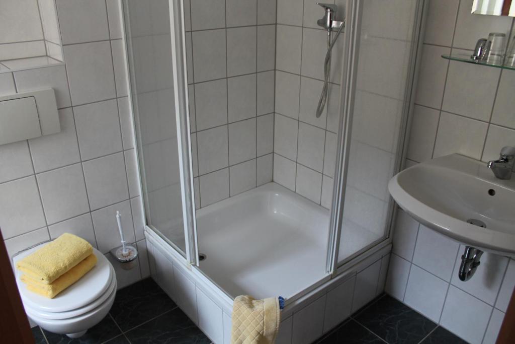 Hotel Am Stadtwall Кведлинбург Екстериор снимка